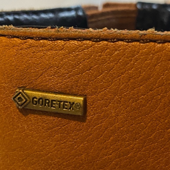 Clarks goretex knee high boots 8.5M - Picture 2 of 8